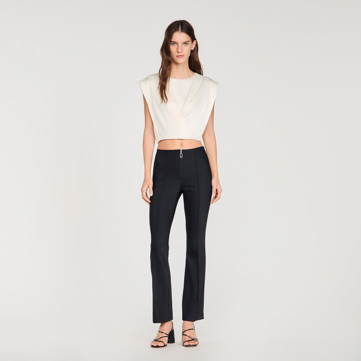 Pantalón con pinzas y cremallera