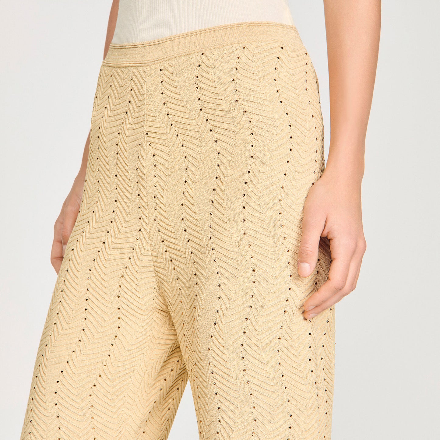 Pantalón de punto con strass
