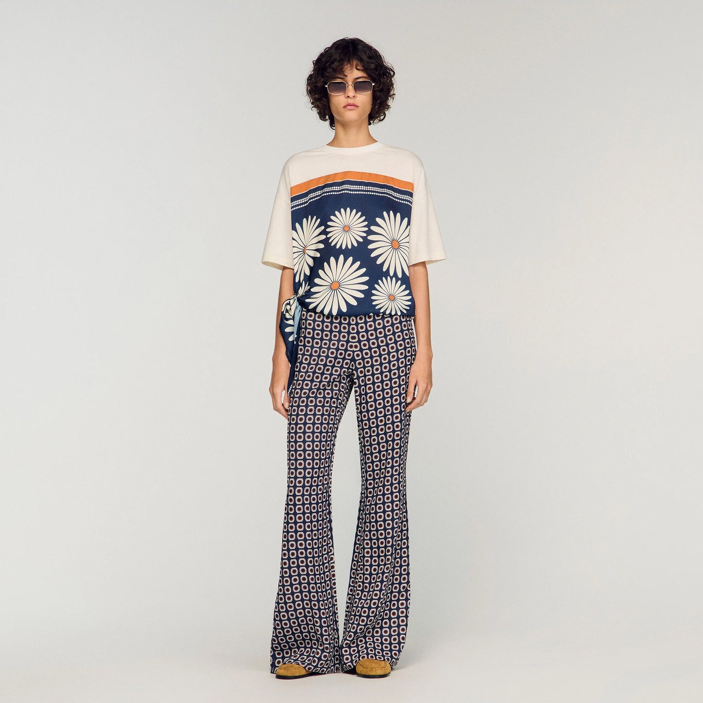 Pantalón fluido estampado floral