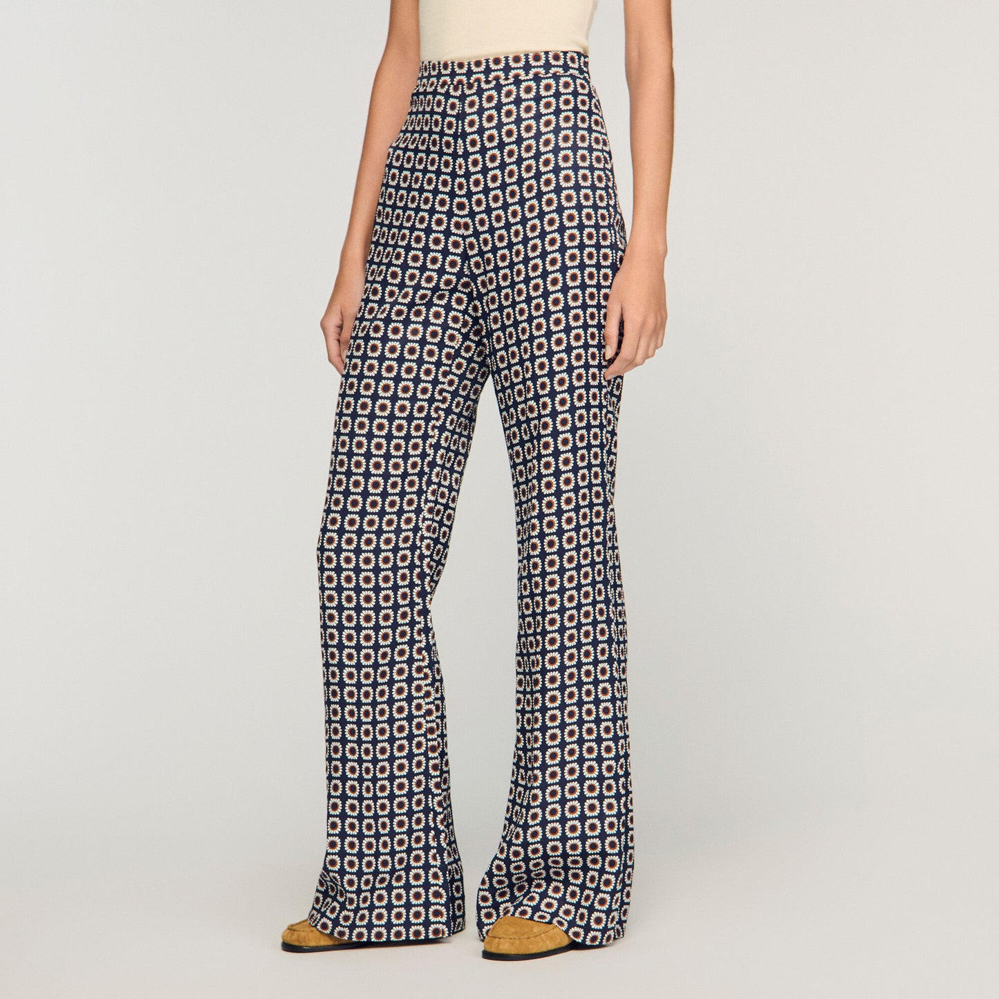 Pantalón fluido estampado floral