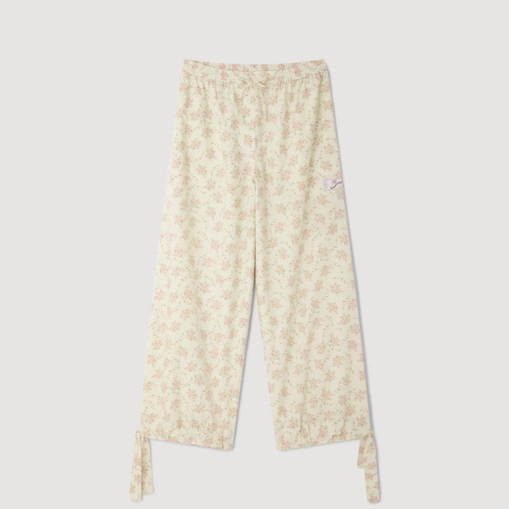 Pantalón ancho con estampado floral