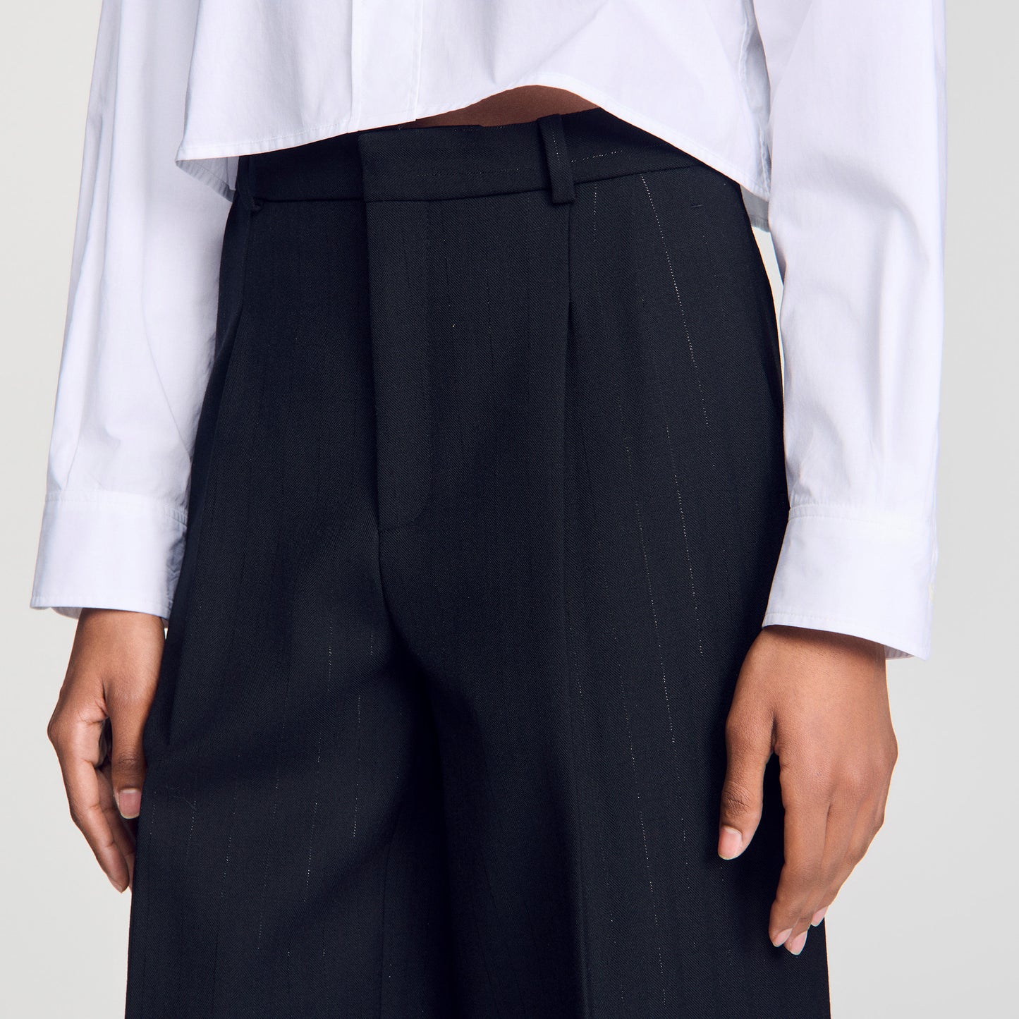 Pantalón ancho a rayas