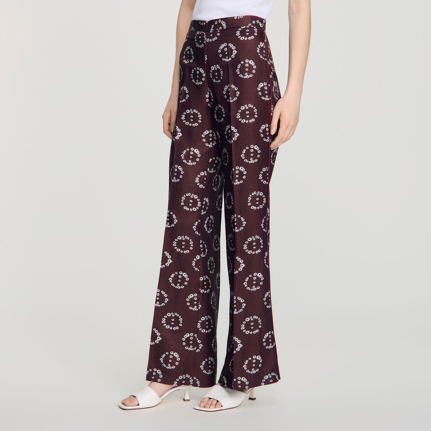 Pantalón fluido estampado floral