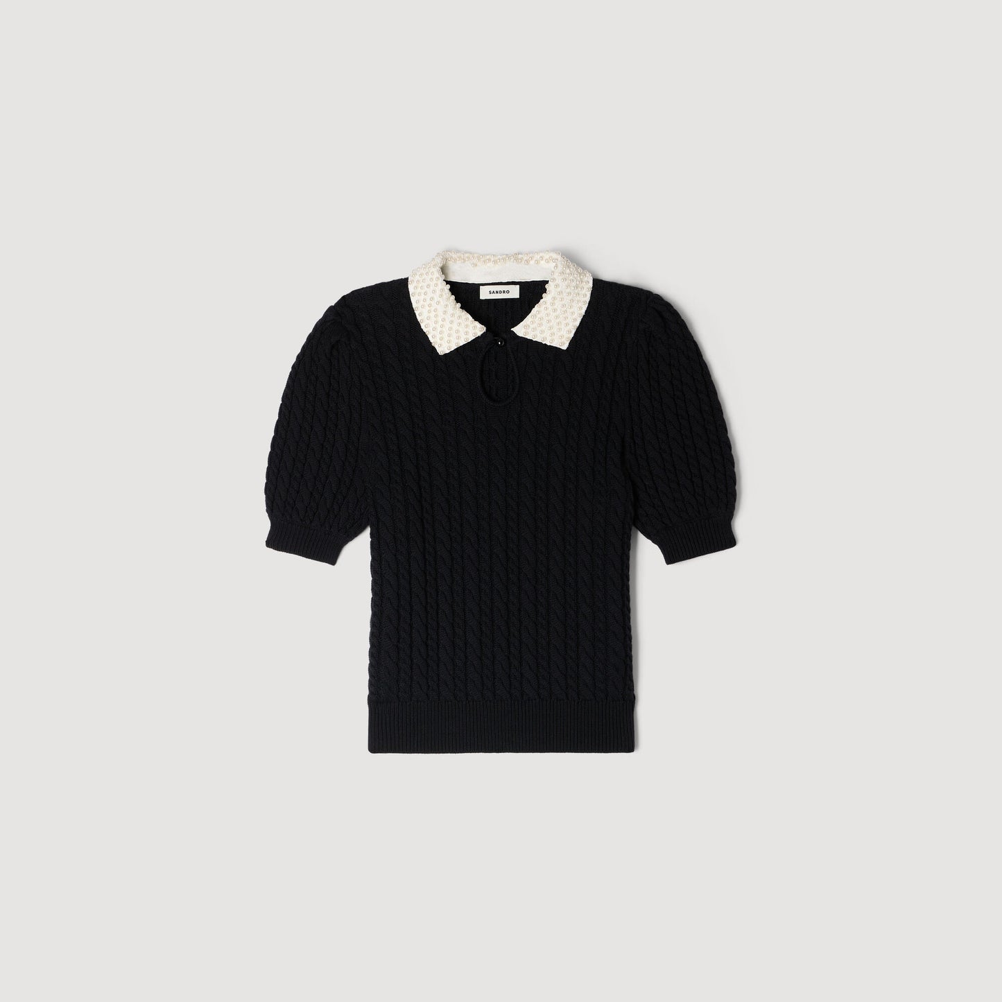Jersey trenzado, cuello de perlas