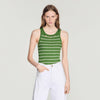Top a rayas con borlas
