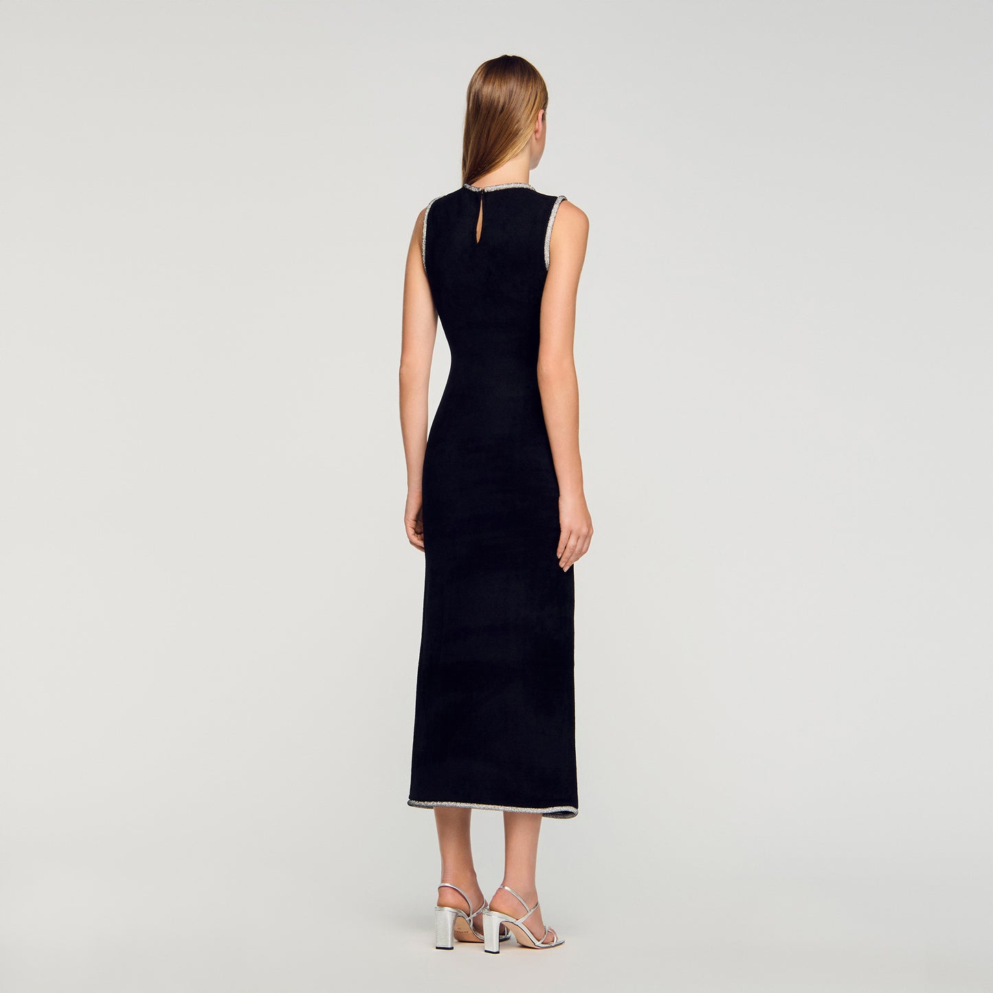 Vestido largo abierto con strass