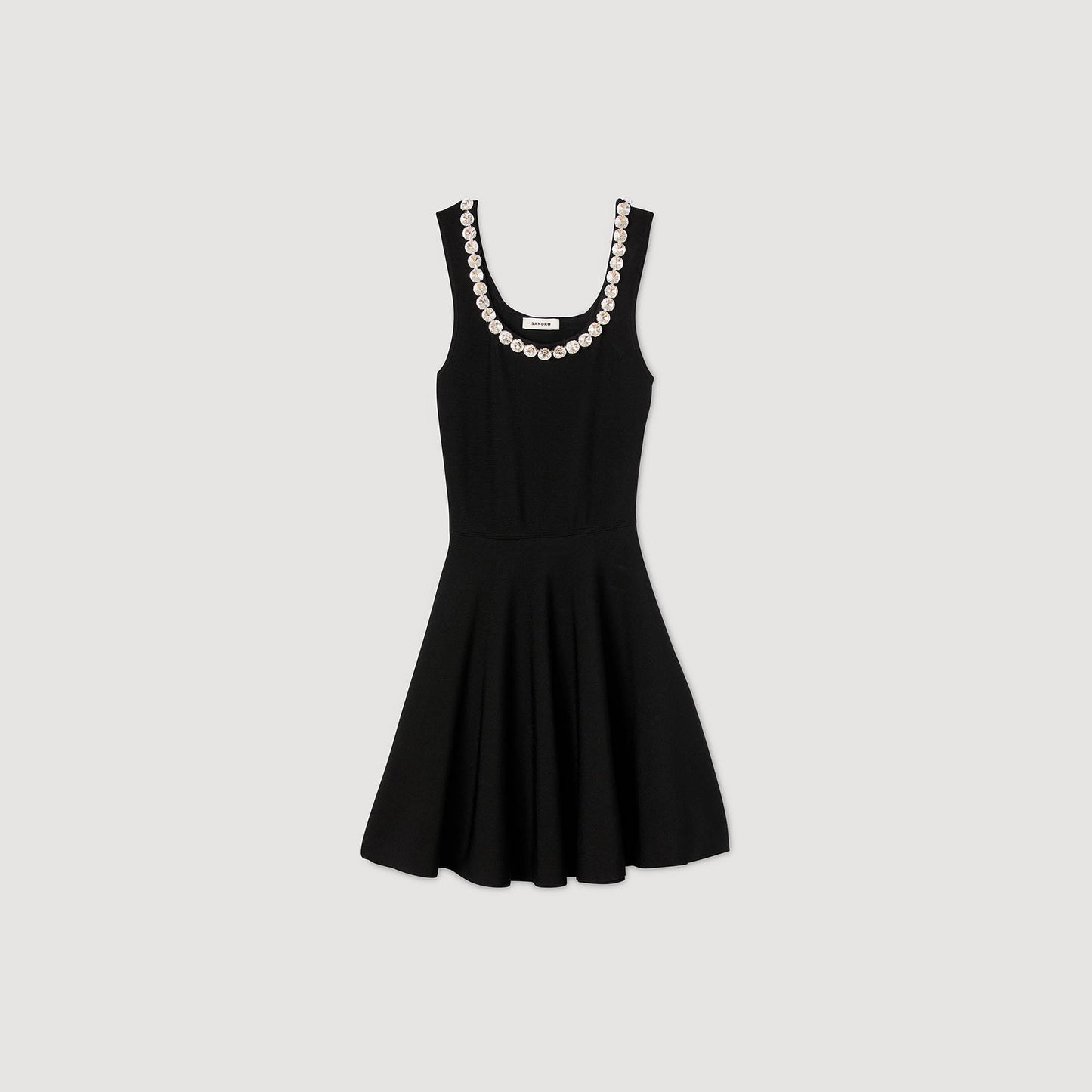 Vestido corto con cuello de strass