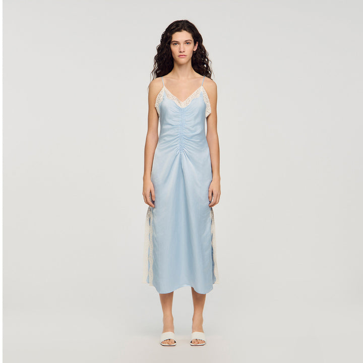 Vestido largo satinado de tirantes