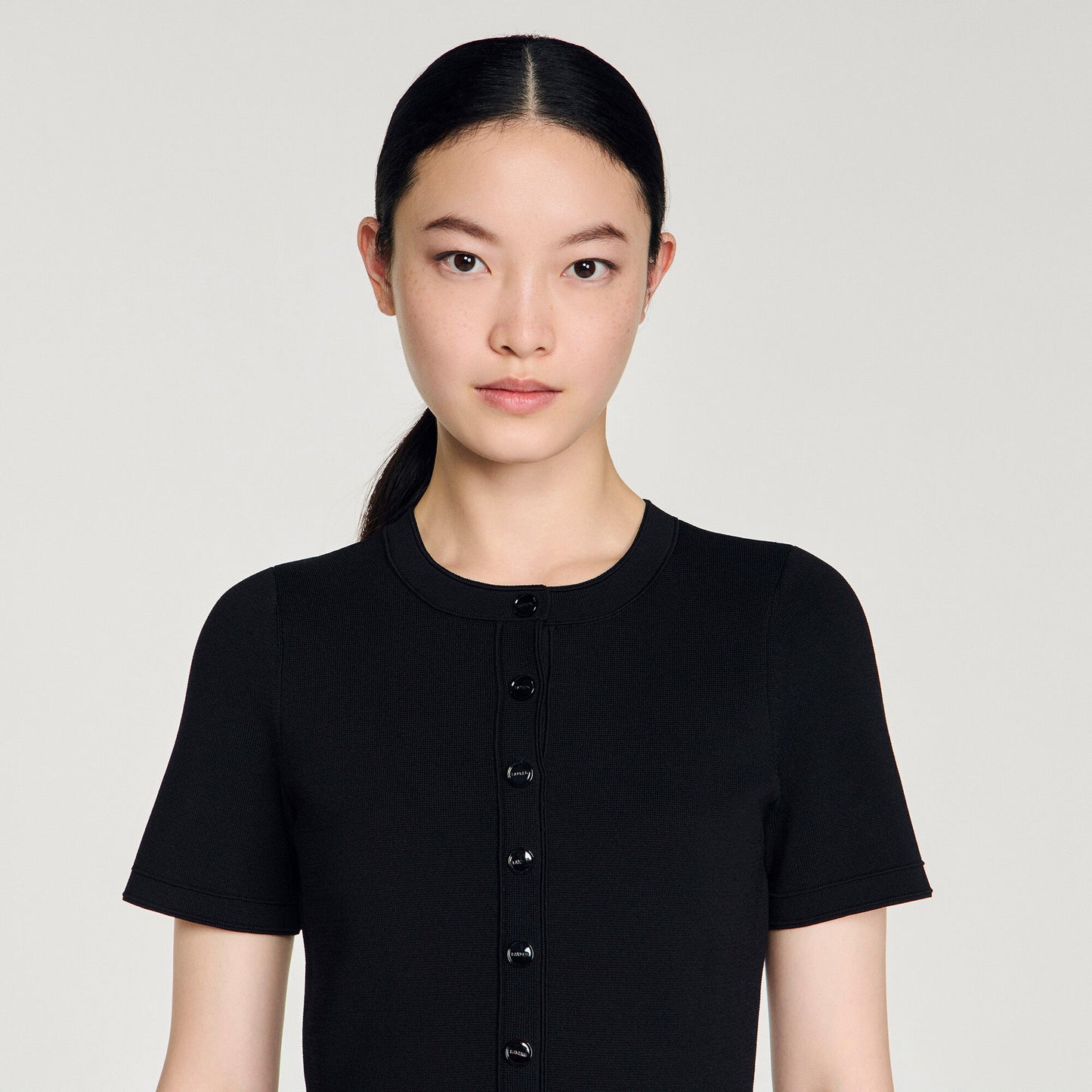 Vestido largo de punto con peplum