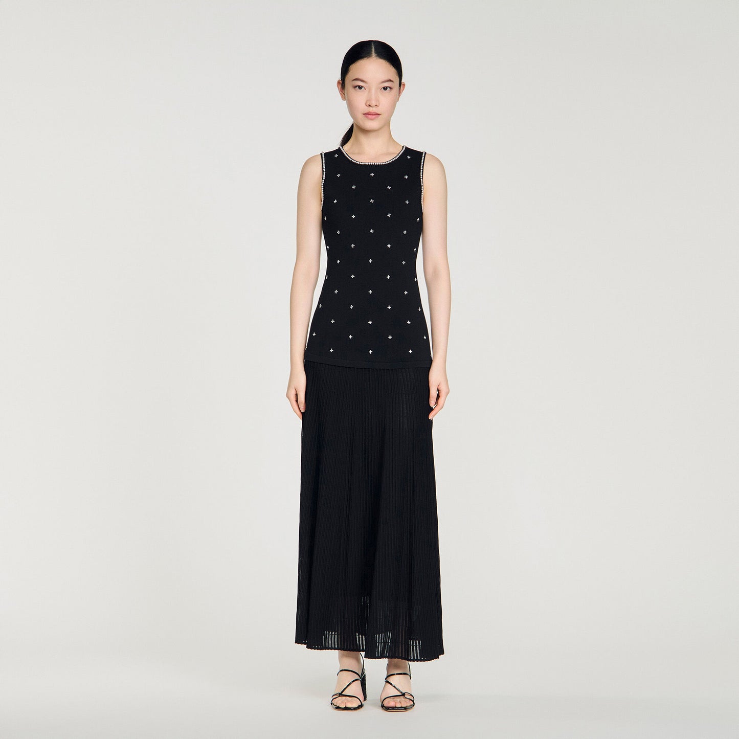 Vestido largo con strass floral