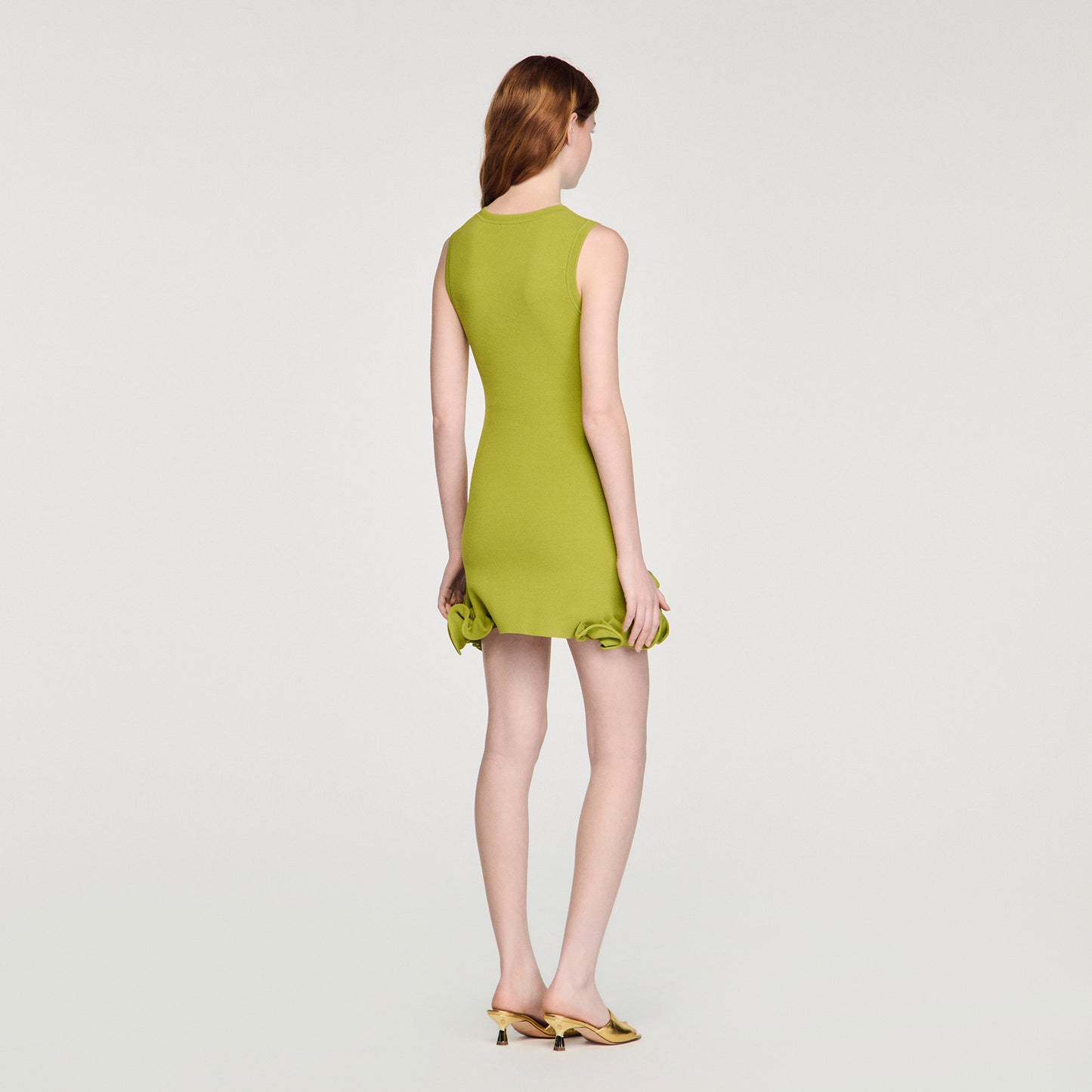 Vestido corto de punto con flores