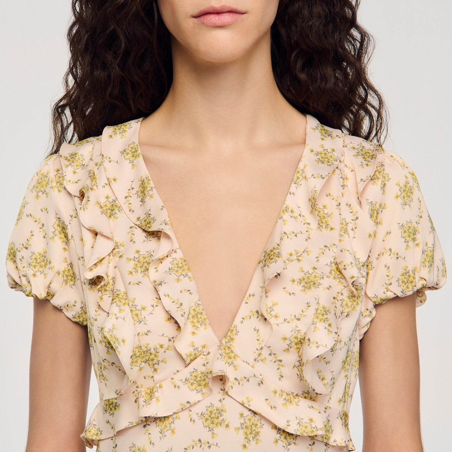 Vestido corto estampado de flores