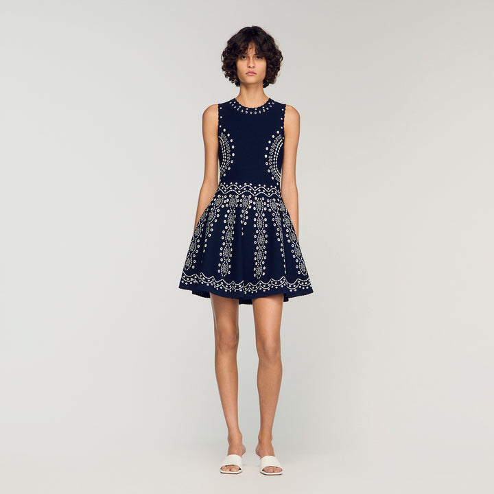 Vestido corto de punto pañuelo