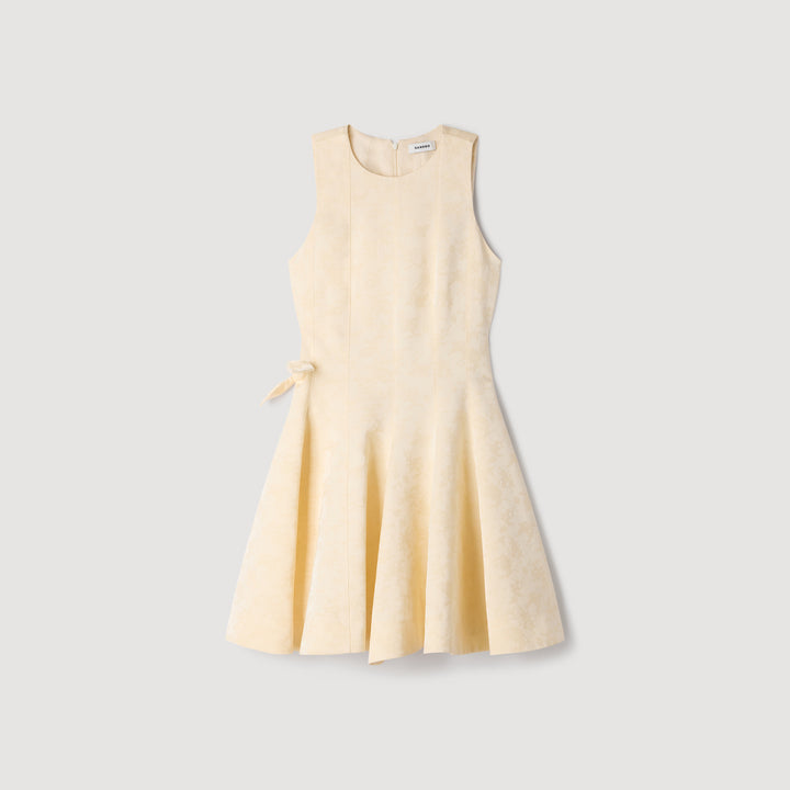 Vestido corto de jacquard floral