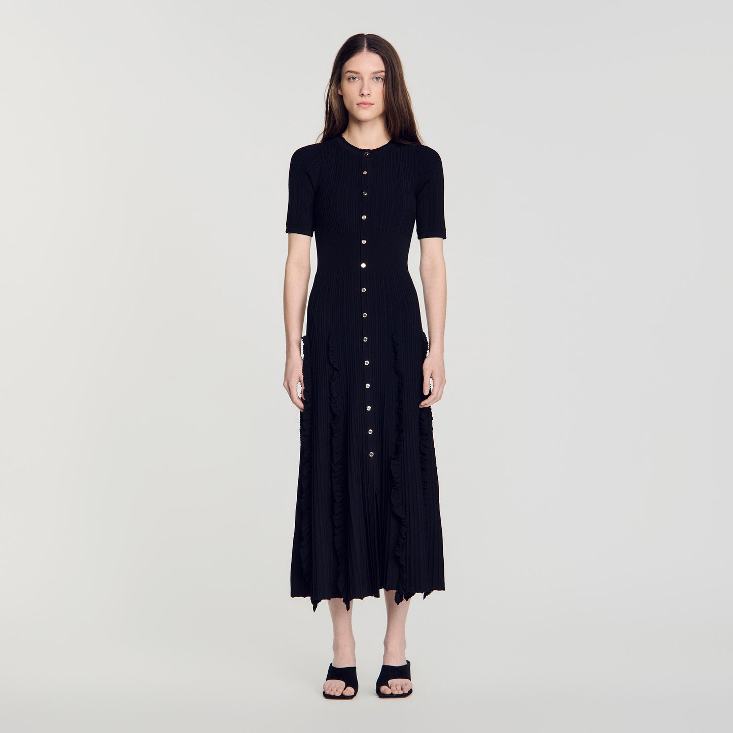 Vestido largo de punto con volantes