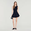 Vestido corto de punto con volantes