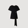 Vestido corto drapeado con aro metálico