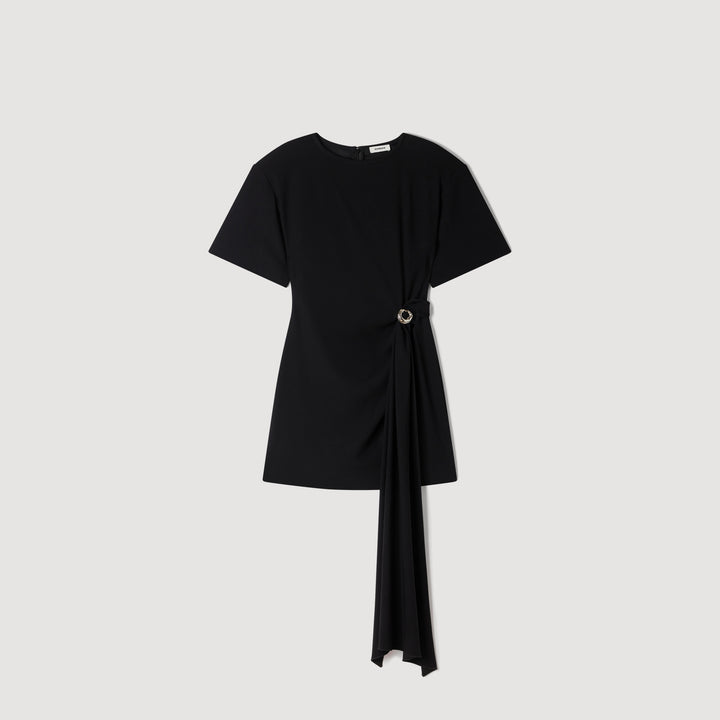Vestido corto drapeado con aro metálico