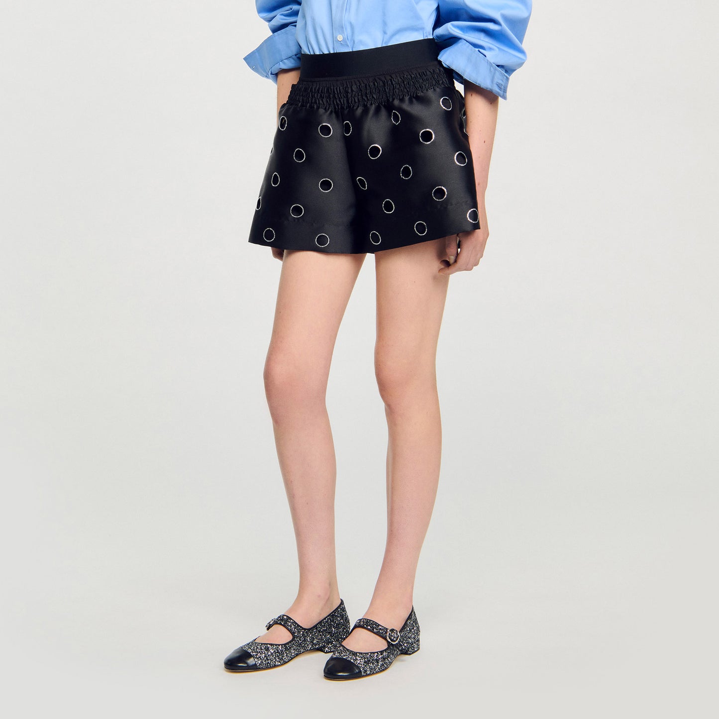 Pantalón corto con strass