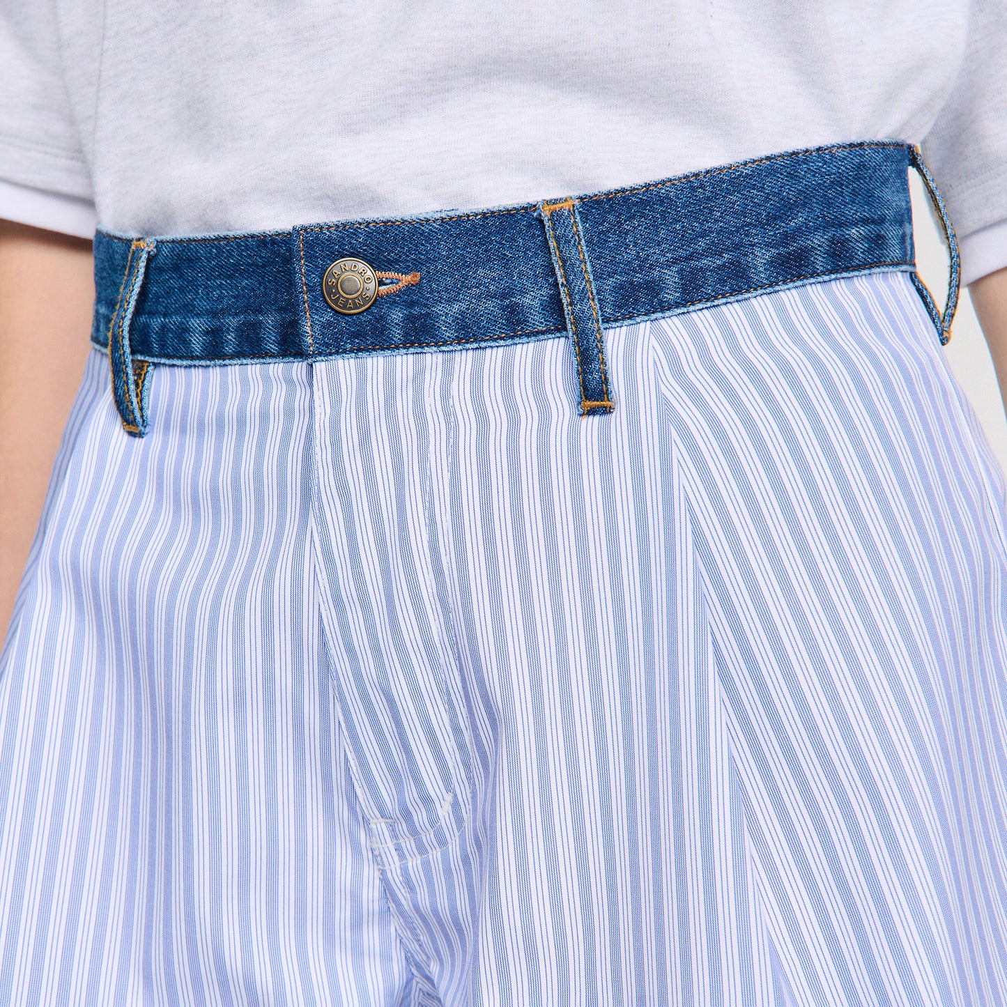 Short de rayas con detalles denim