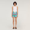 Short corto con estampado floral