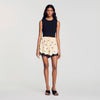 Short bordado con flores