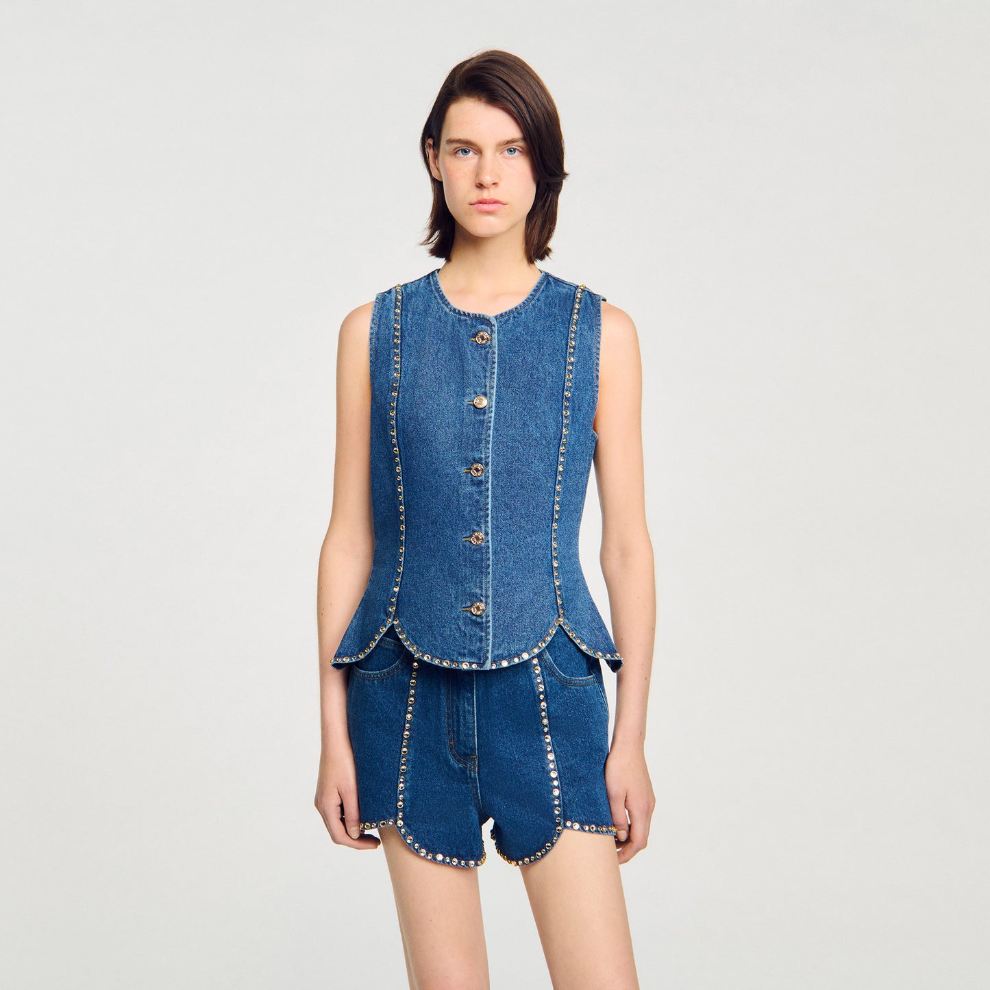 Top de denim con strass