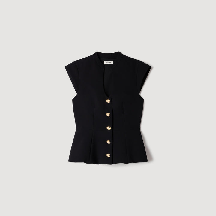 Top peplum abotonado