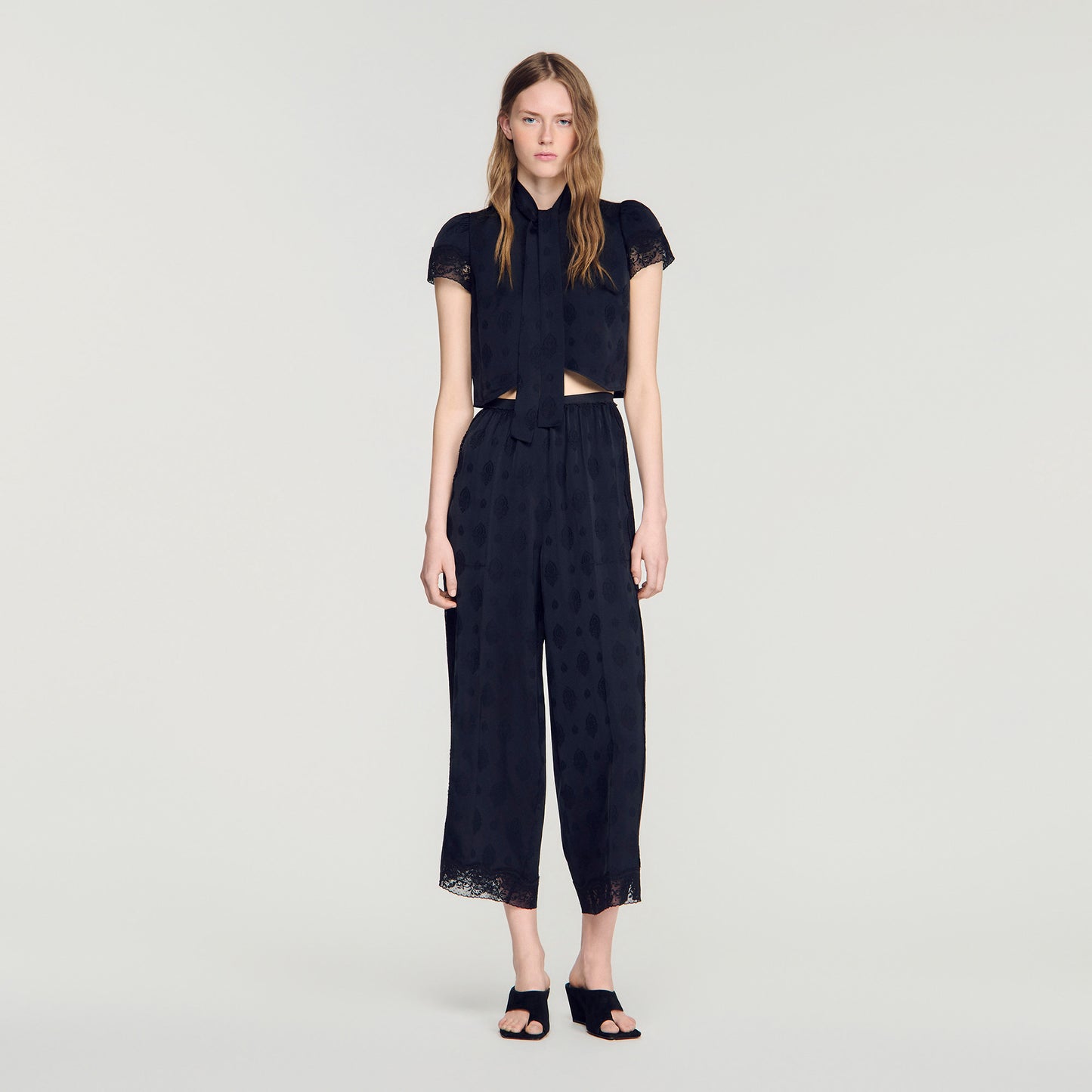 Top corto jacquard Paisley