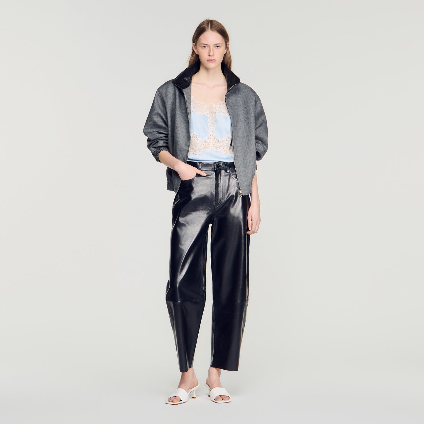 Top lencero con encaje
