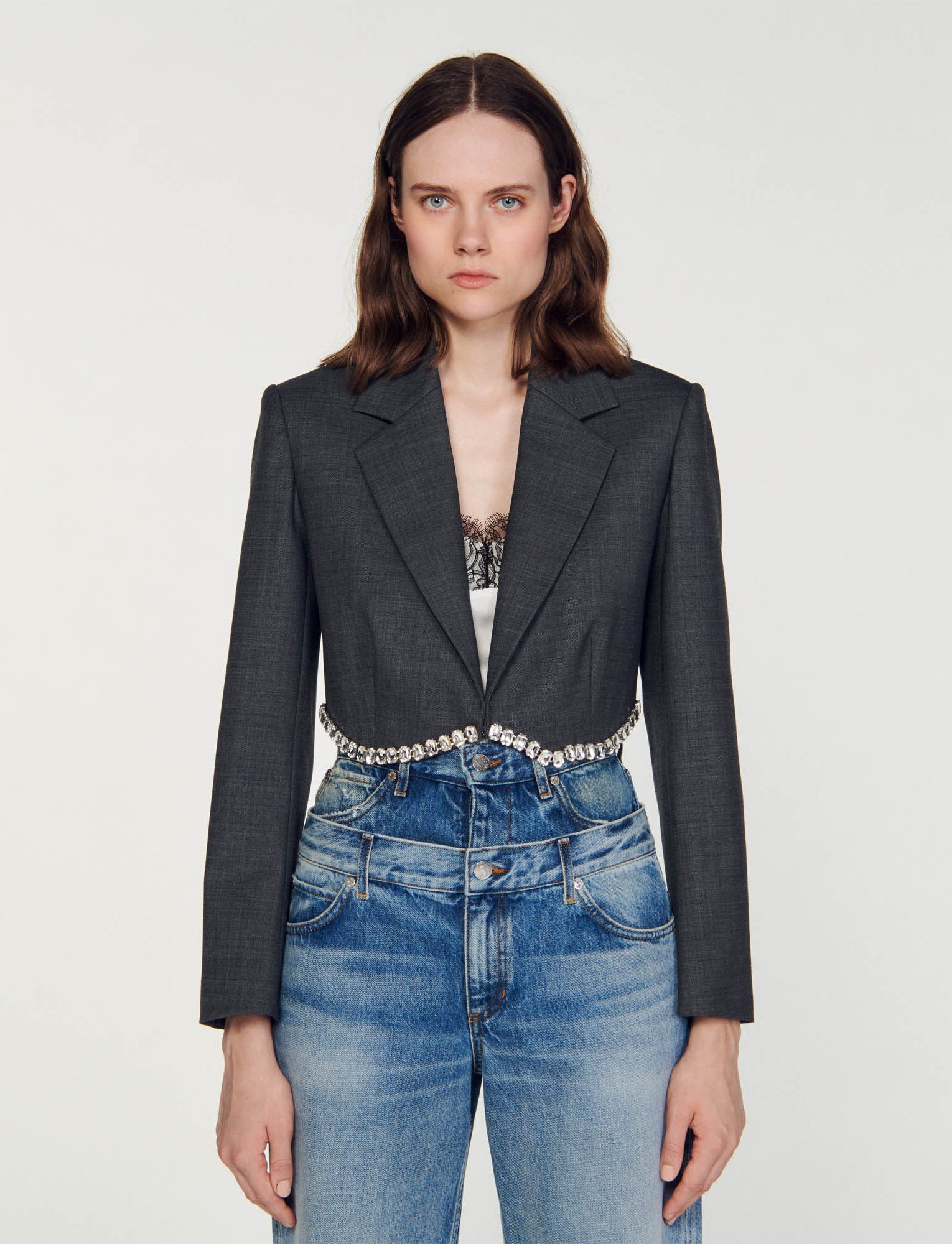 Chaqueta de traje corta