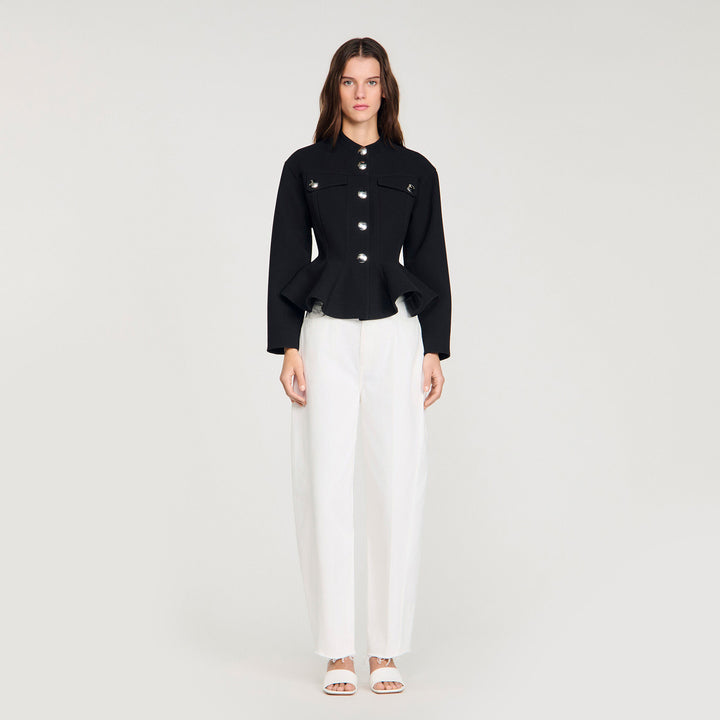 Chaqueta corta con peplum volante