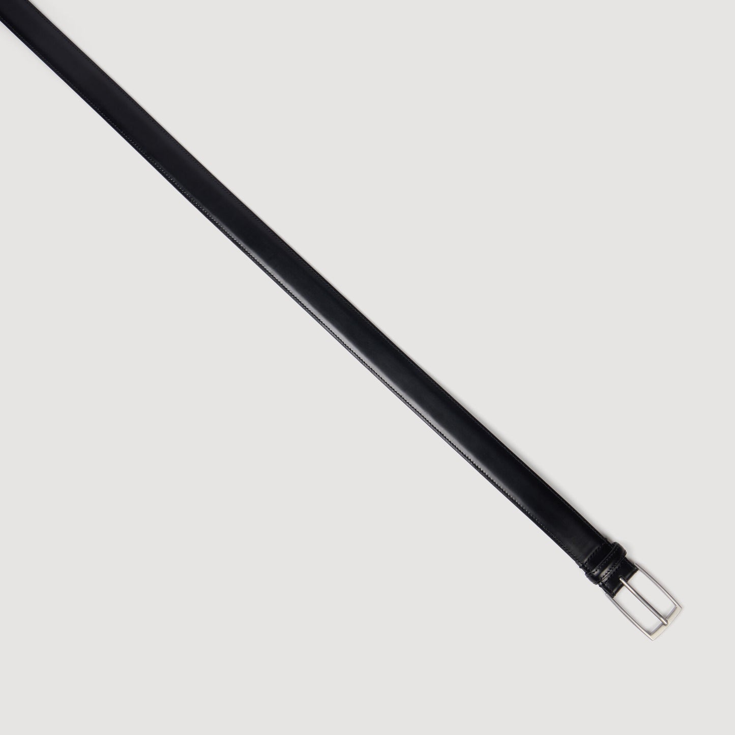 Cinturón cuero hebilla rectangular