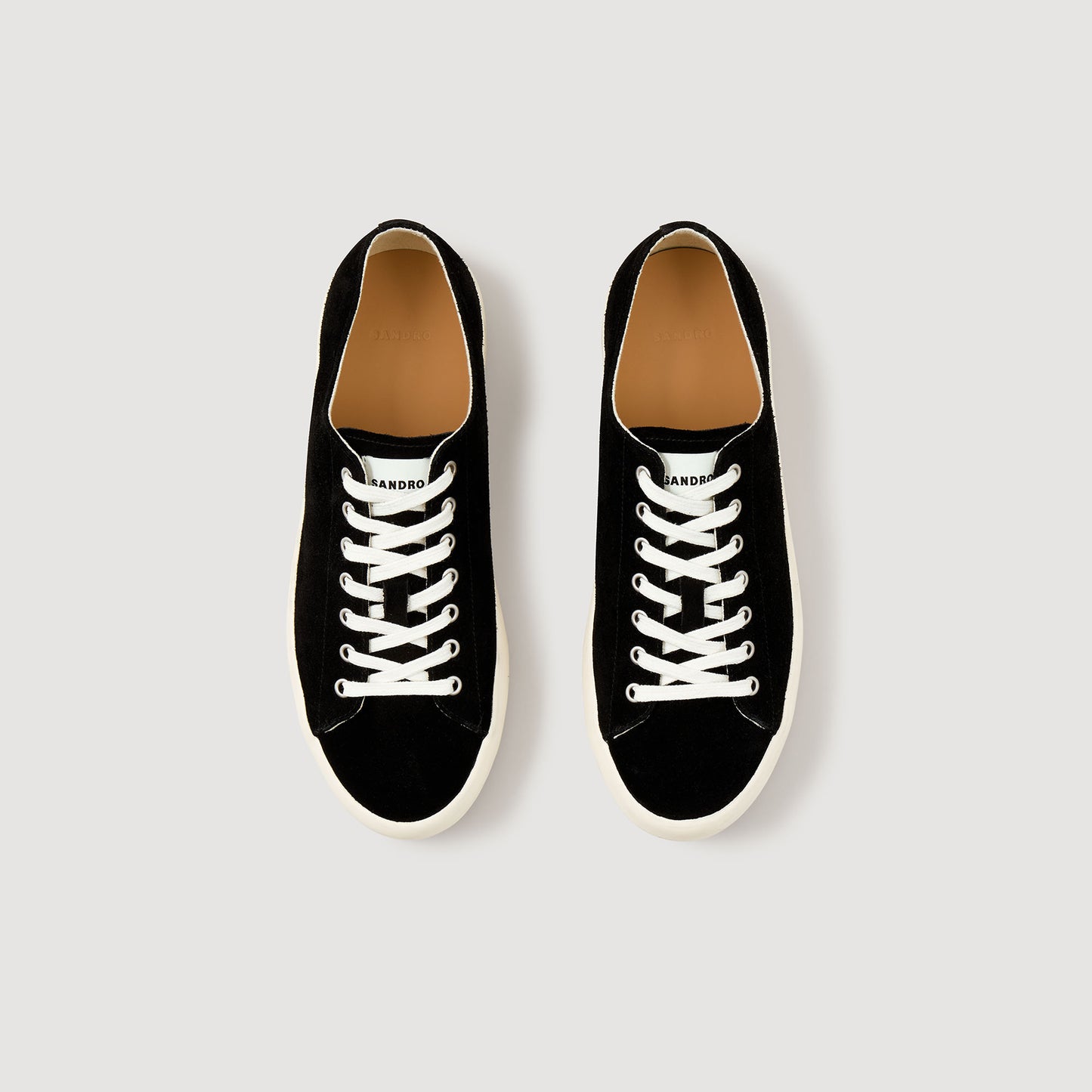 Zapatillas bajas de serraje
