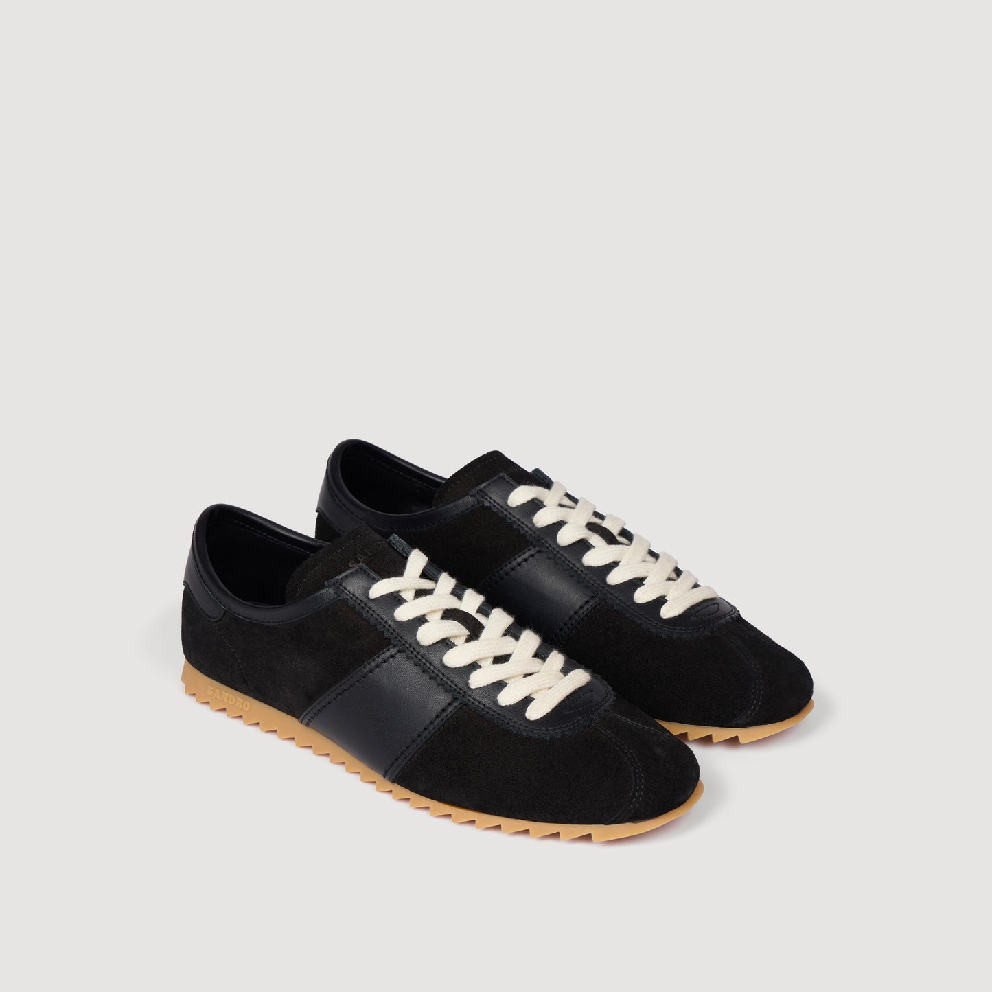 Zapatillas bajas de cuero y ante