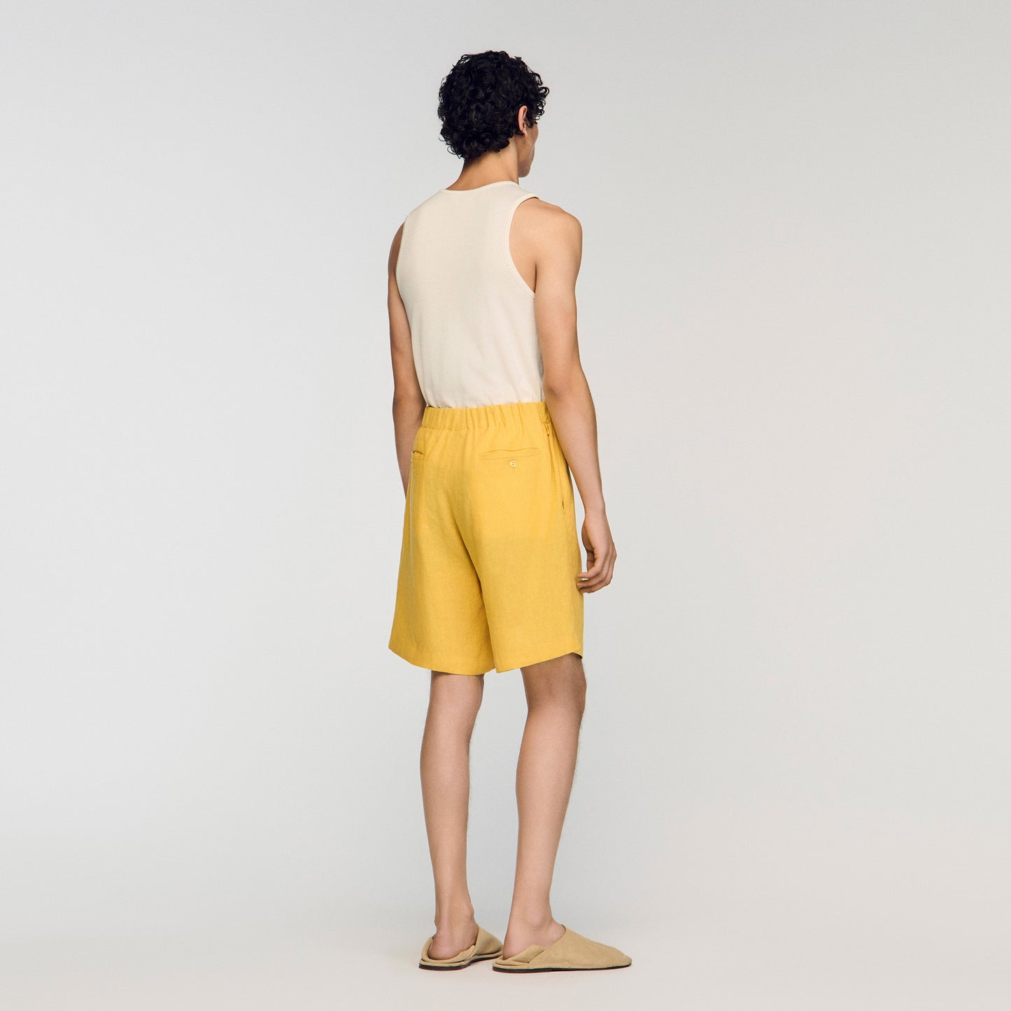 Short de lino con cintura elástica