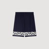 Short fluido motivo contraste