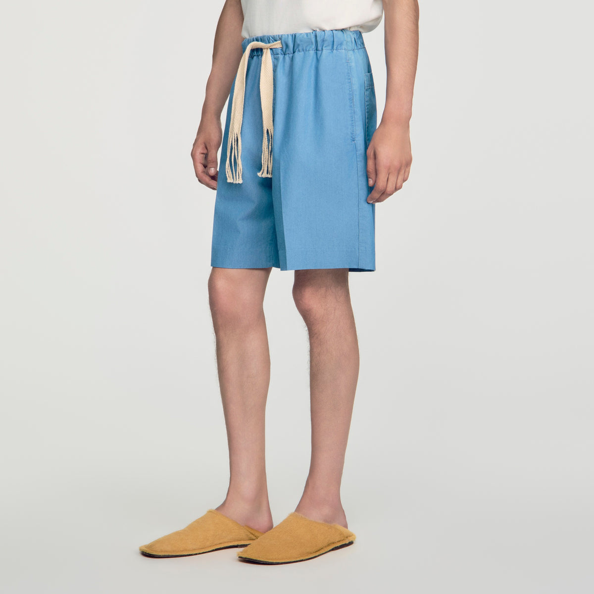 Short de algodón efecto lavado