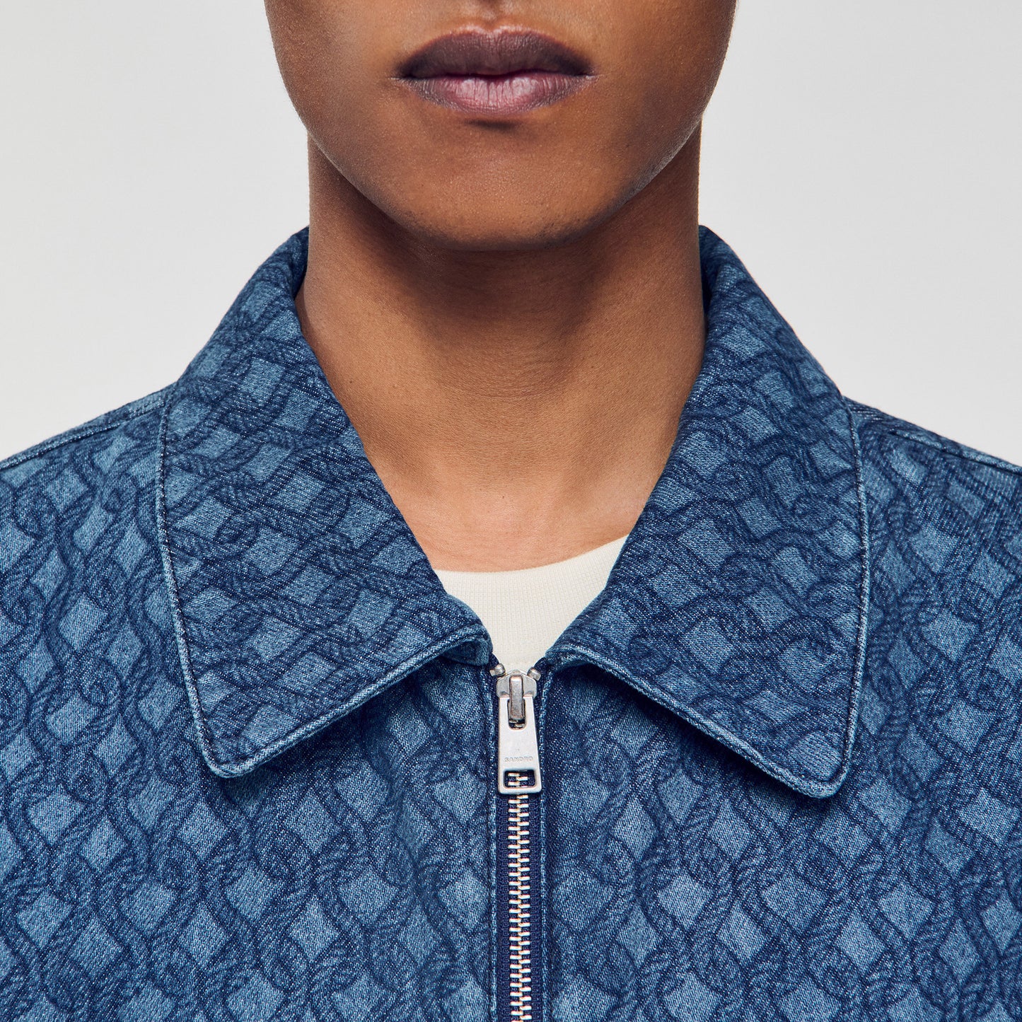 Chaqueta denim con motivo cuerda