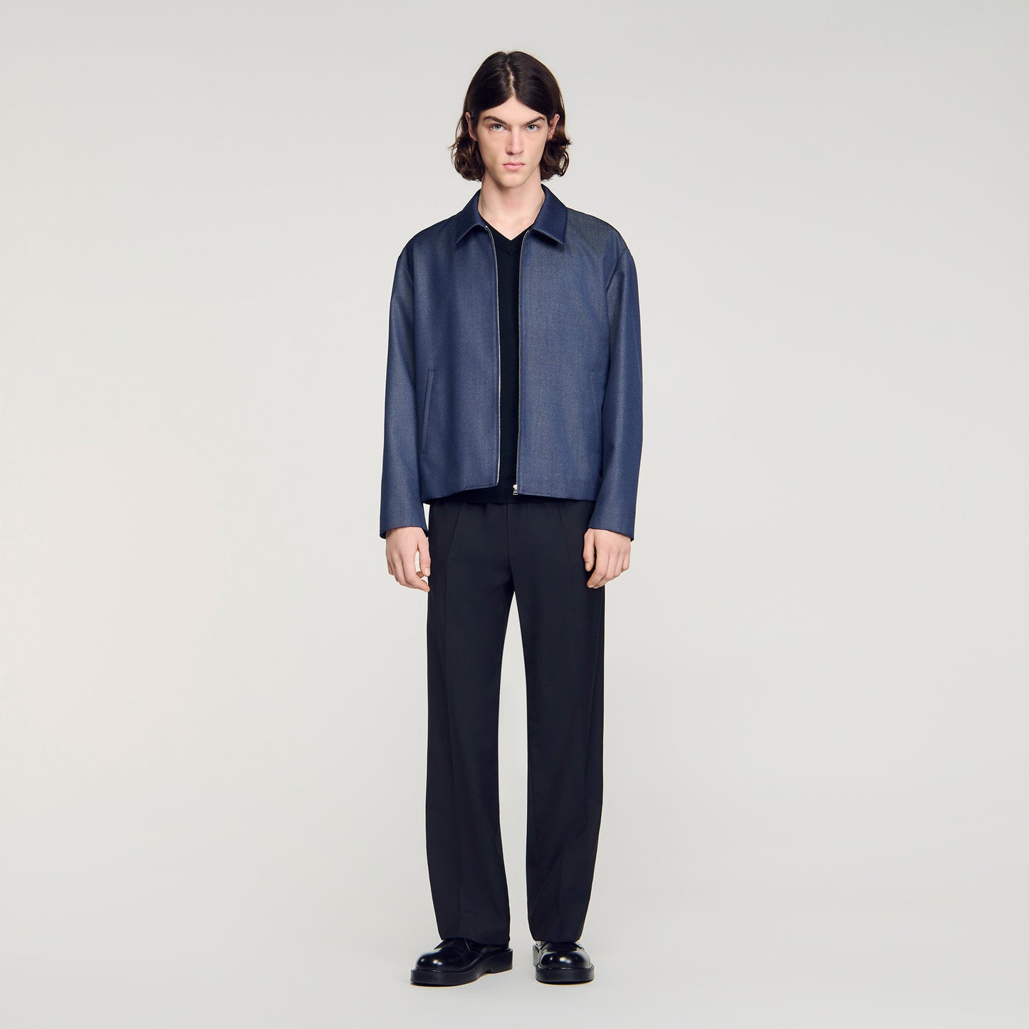 Cazadora con cremallera tipo denim