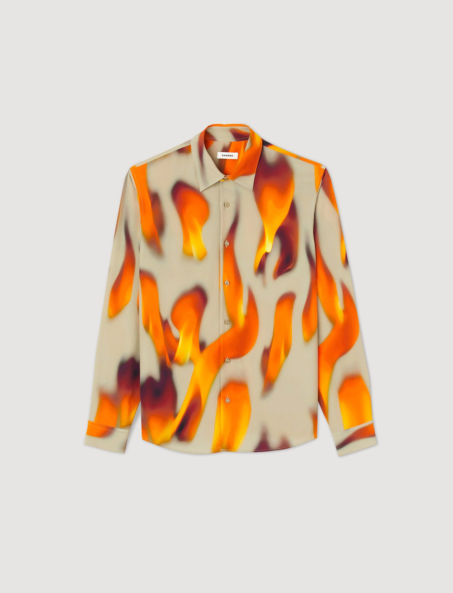 Camisa con estampado de llamas