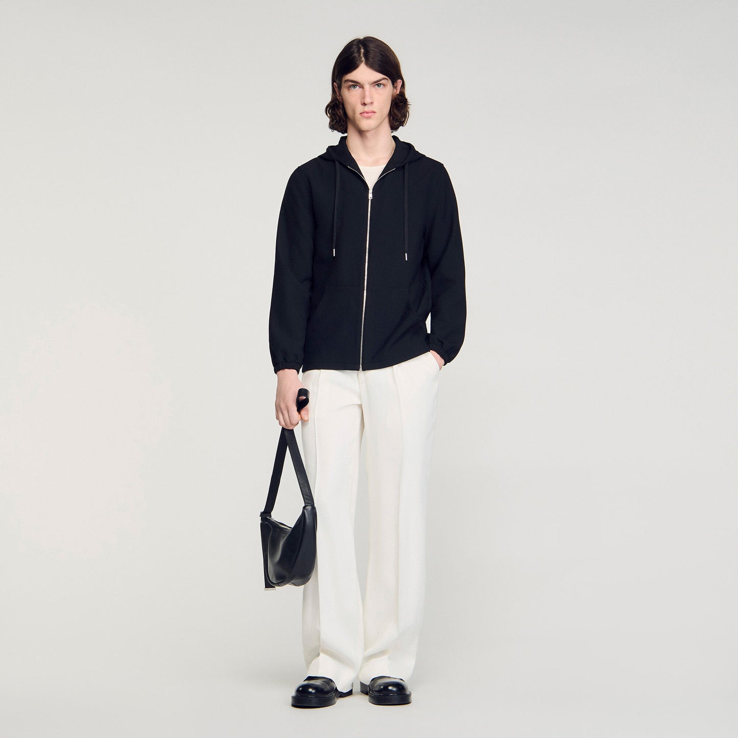 Camisa con capucha