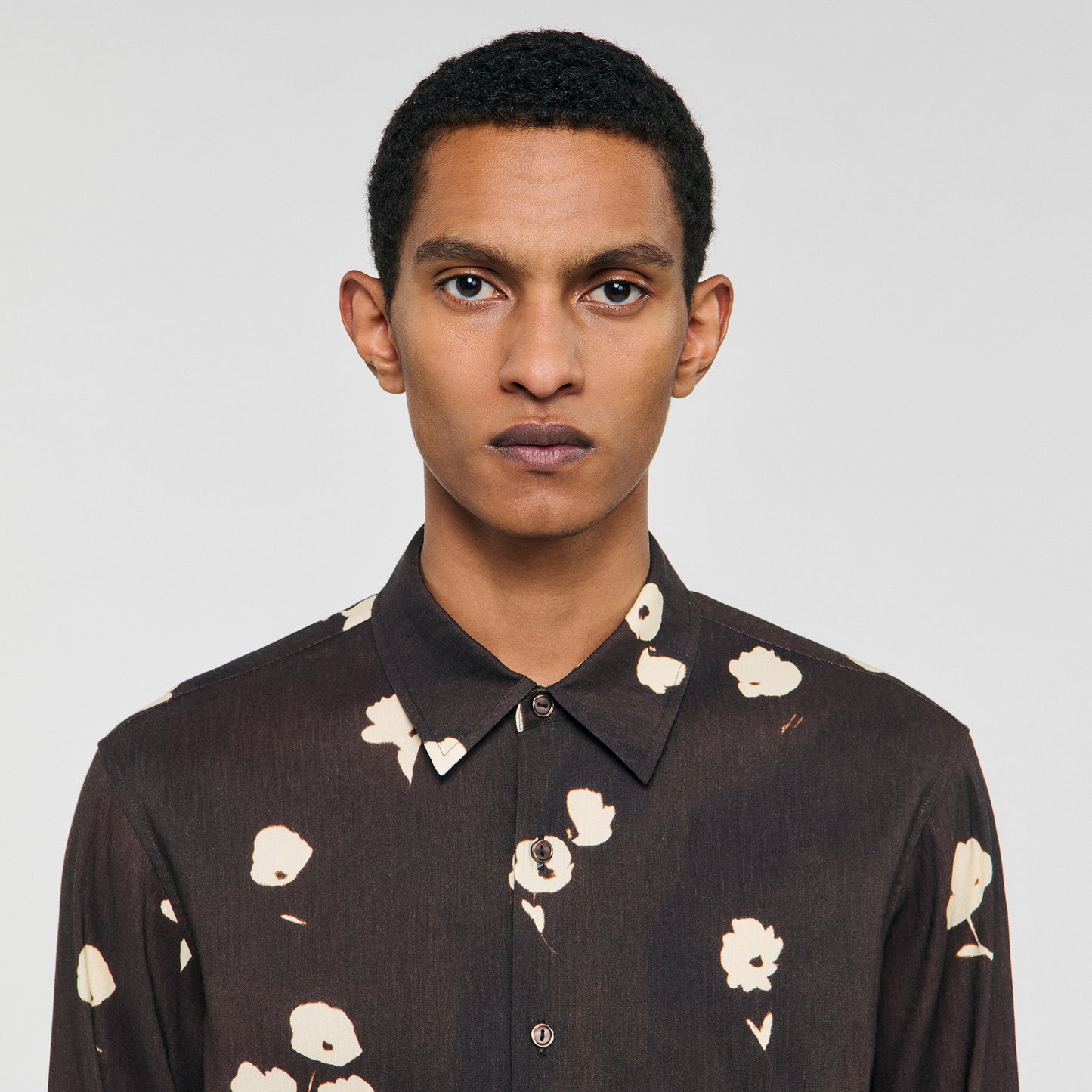 Camisa de lino con estampado floral