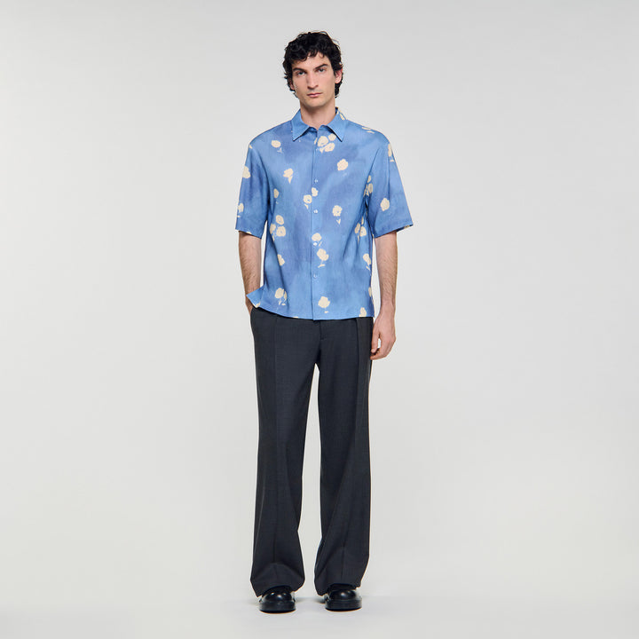 Camisa con estampado de flor