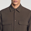Camisa con bolsillos de parche