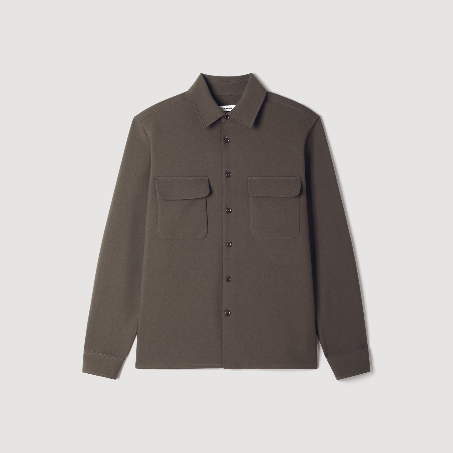 Camisa con bolsillos de parche