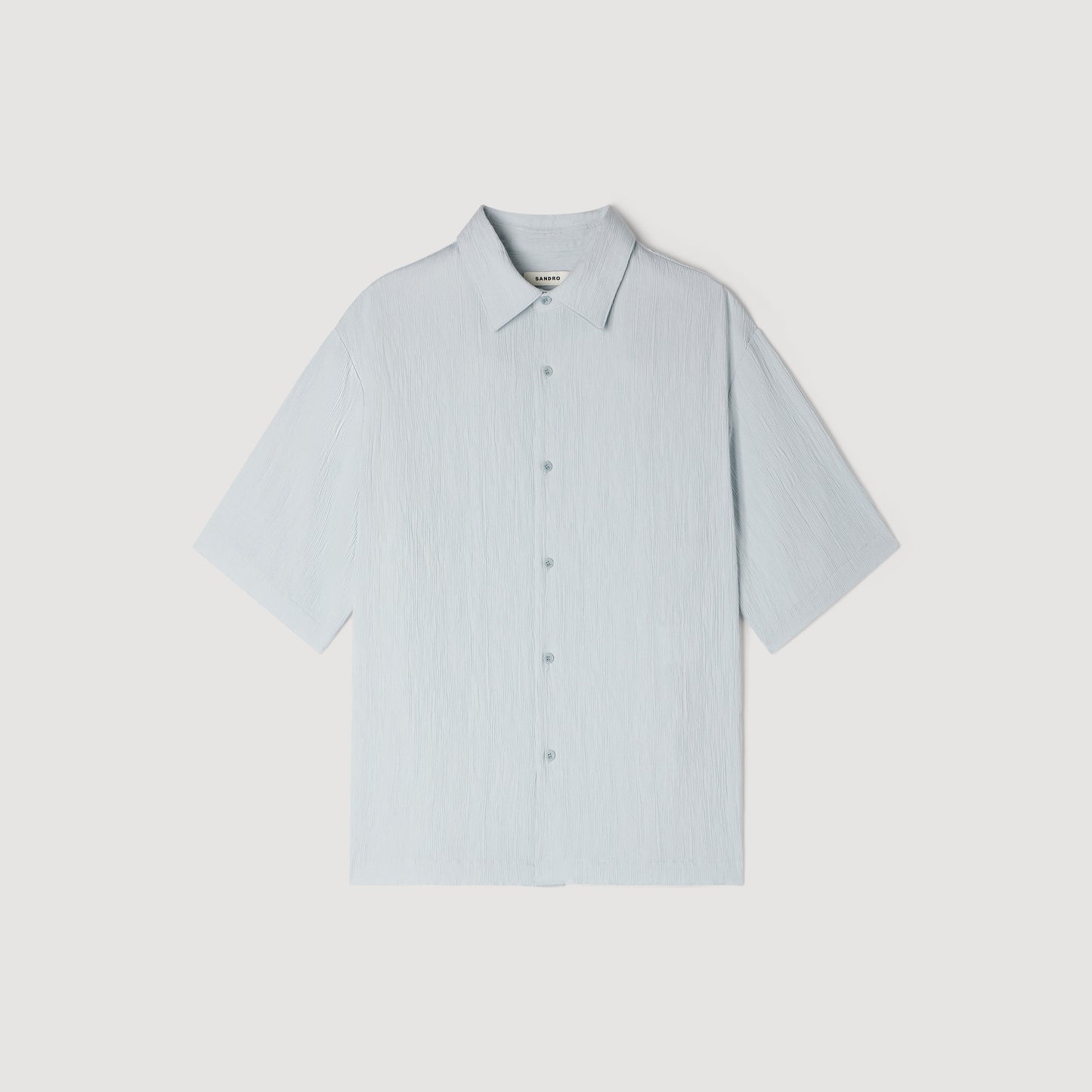 Camisa plisada con cuello italiano