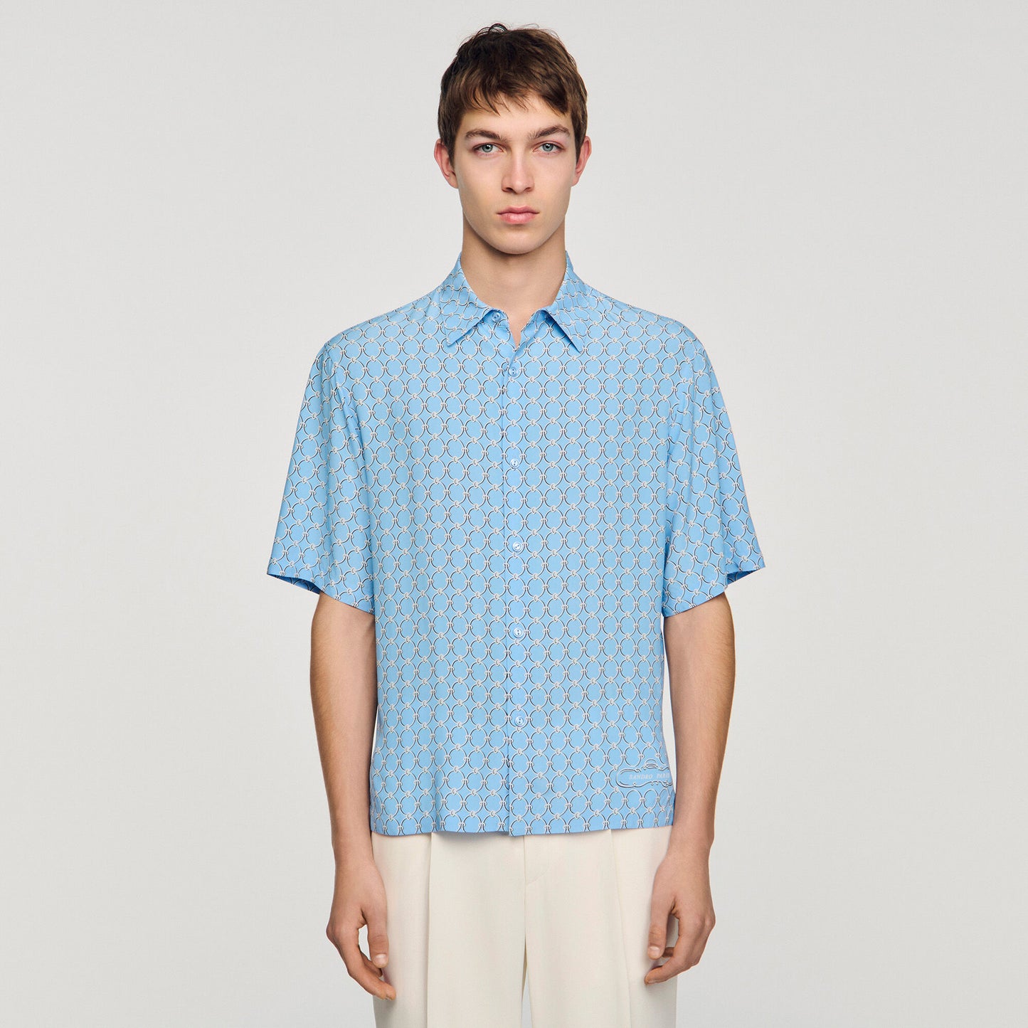 Camisa fluida estampado eslabones