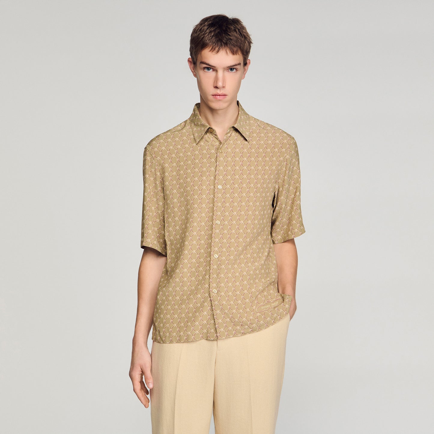 Camisa fluida estampado eslabones