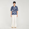 Camisa estampada cuello italiano